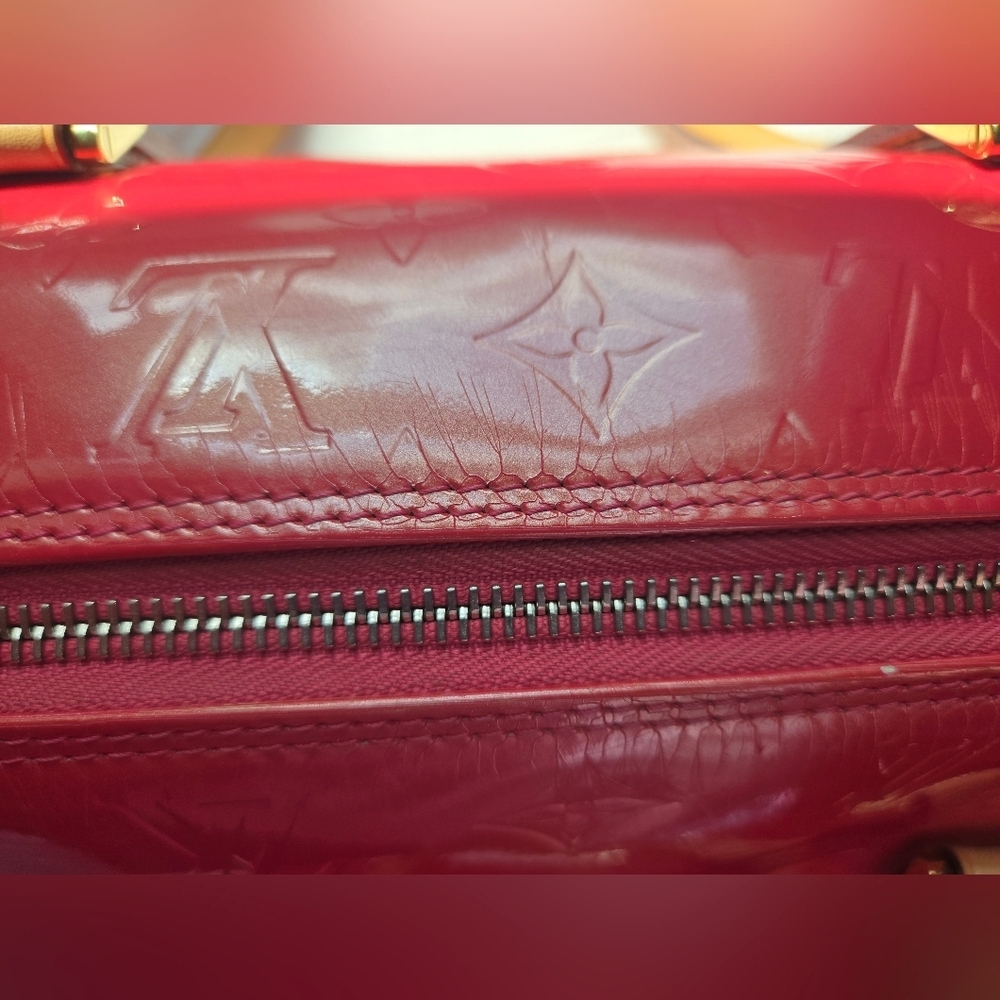 Louis Vuitton Red Vernis papillon bedford bag - Picture 13 of 17